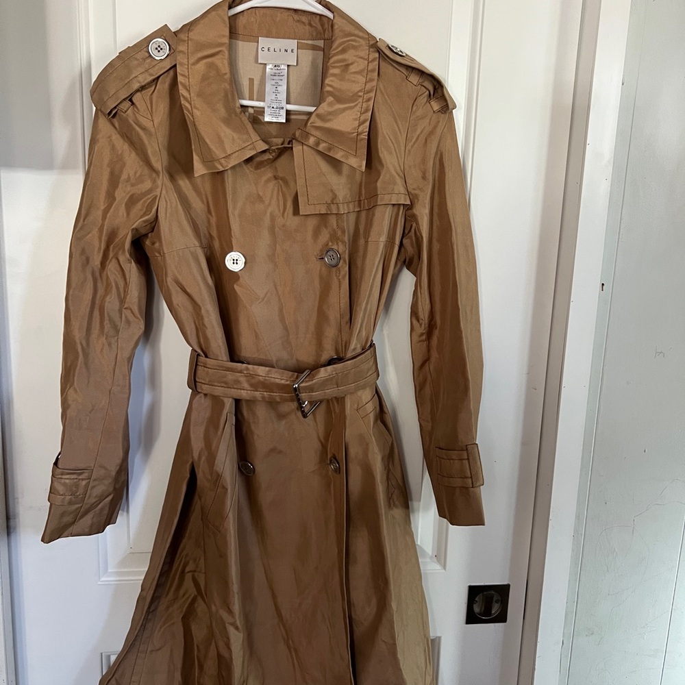 Celine trench coat size 40 light metallic weight trench coat. It’s blended silk. - Picture 11 of 16